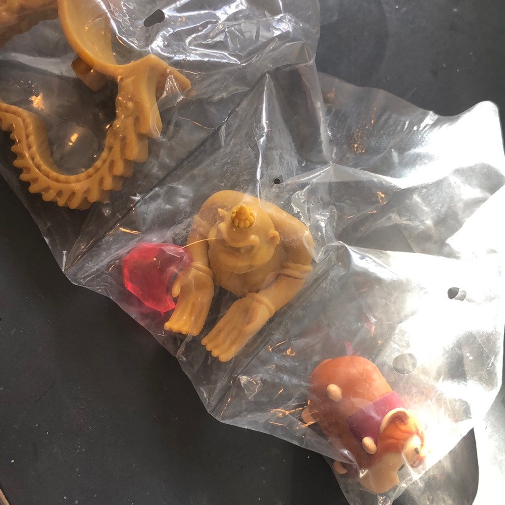 Abu and Cave of Wonders Monkey Gem Tsum Tsum